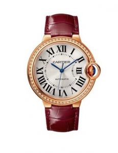 Whether for the Roman numerals scale or the blue steel pointers, this fake Cartier directly inherited the classical features of the real one.